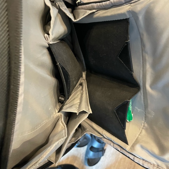 Travelpro Backpack - Picture 6 of 6